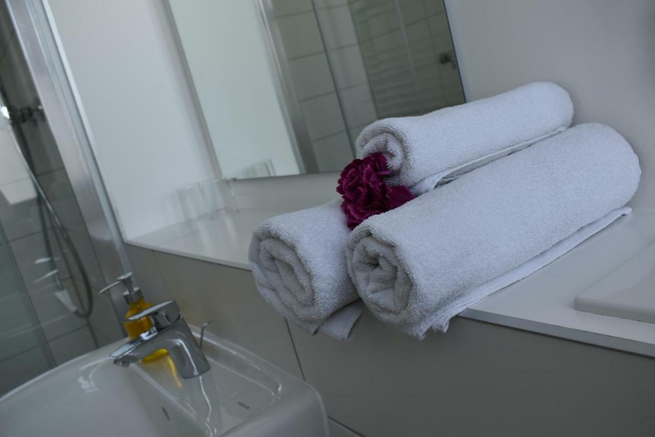 Motel Schoenefeld Гросцитен Экстерьер фото